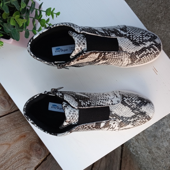 Aqua College Snake Leather Wedge Sneakers Size 7 - Picture 4 of 8